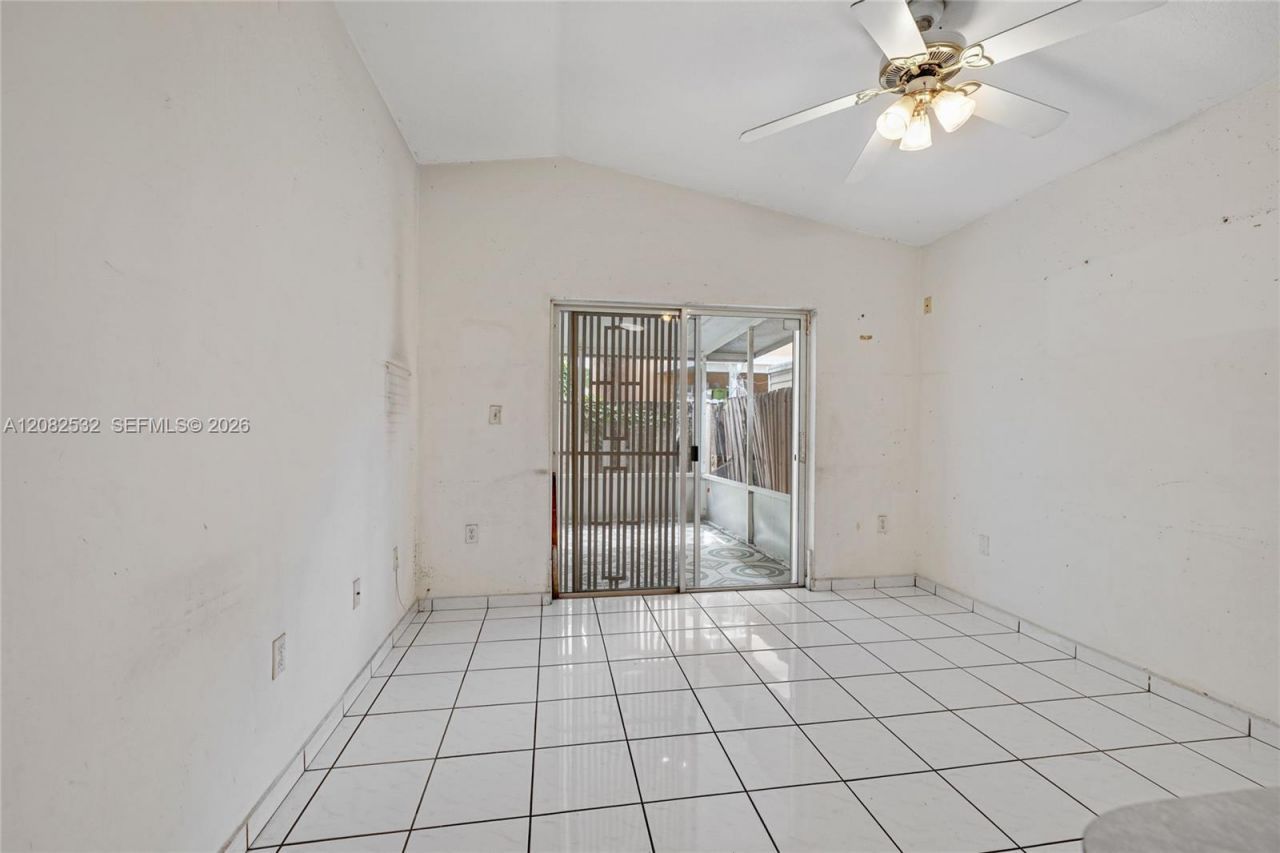 7627 W 34th Ct, Hialeah, FL 33018 Photo