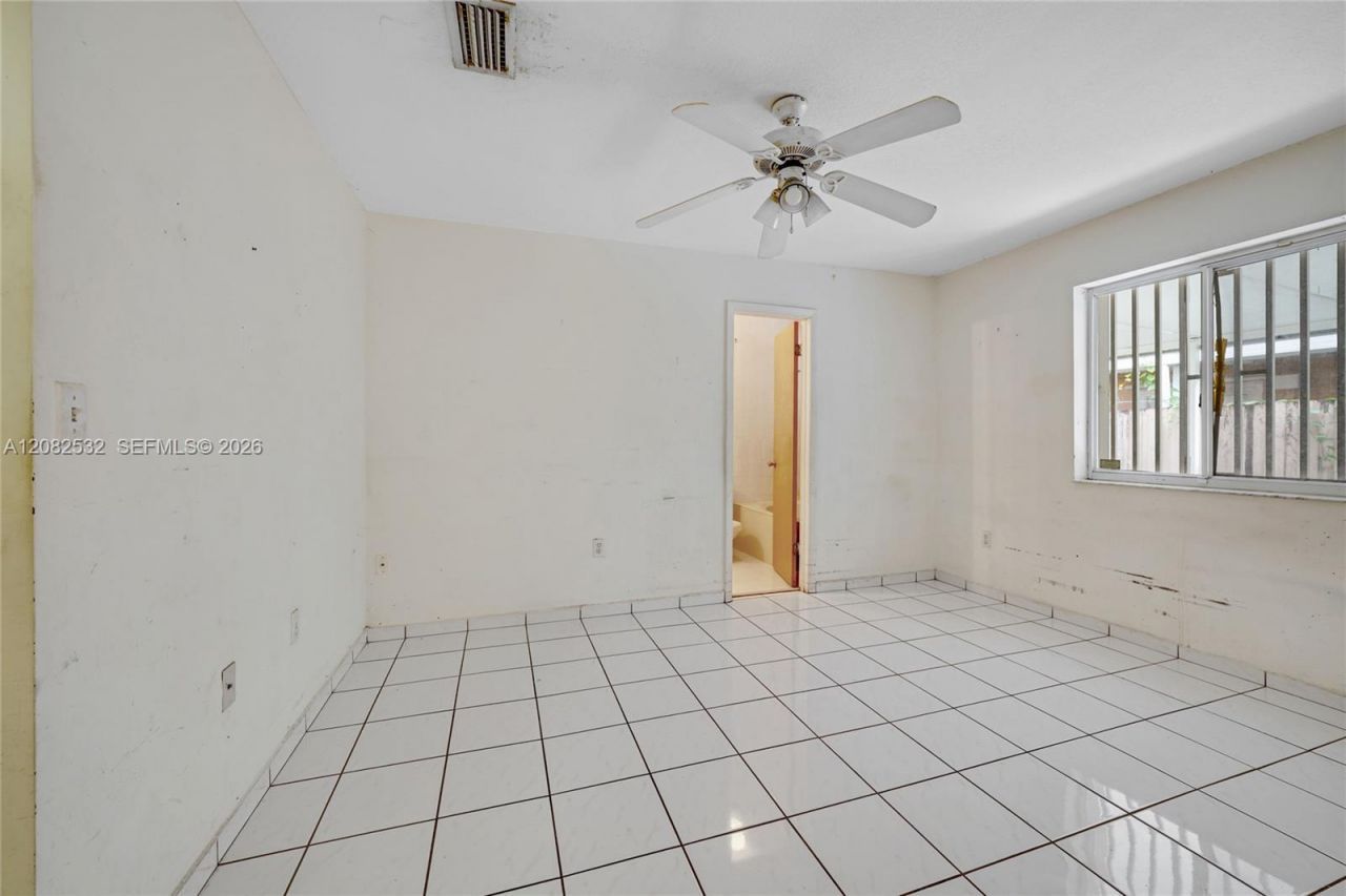 7627 W 34th Ct, Hialeah, FL 33018 Photo