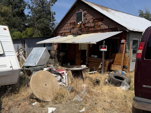 495 Red Blanket Road, Prospect, OR 97536