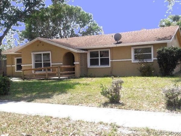 1125 Hemlock Circle , Fort Pierce, FL 34947