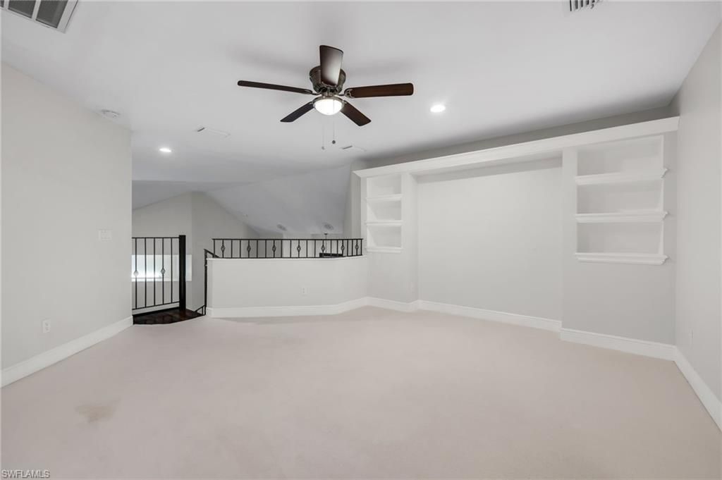 9736 Wilshire Lakes Blvd, Naples, FL 34109 Photo