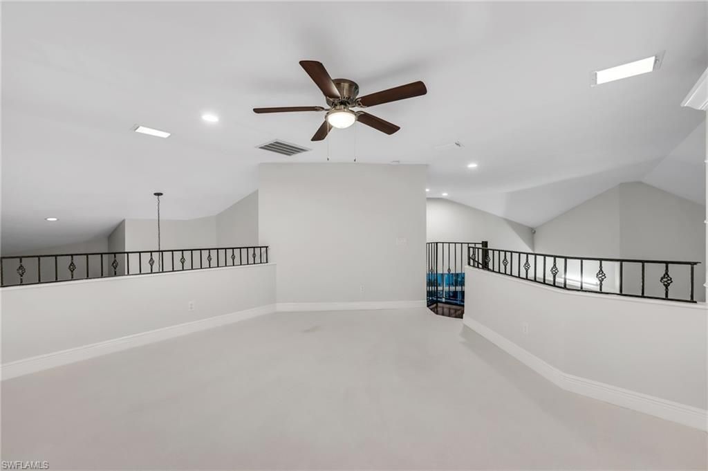 9736 Wilshire Lakes Blvd, Naples, FL 34109 Photo