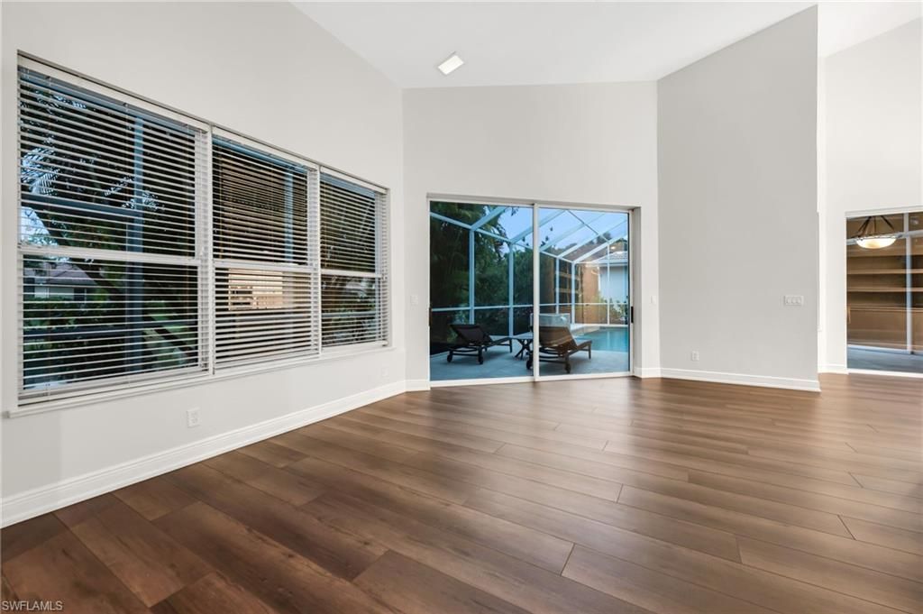 9736 Wilshire Lakes Blvd, Naples, FL 34109 Photo