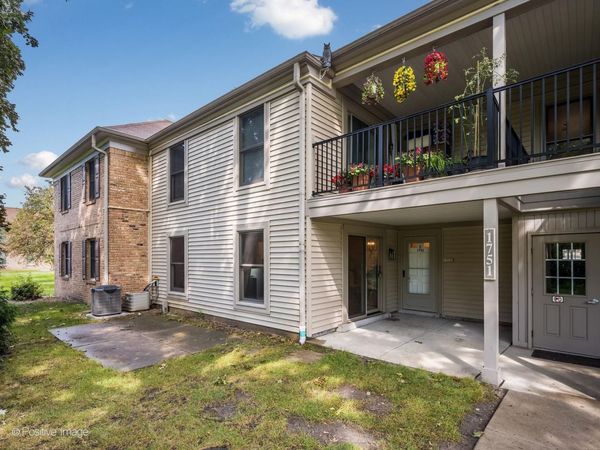 1751 Sussex Walk , Unit D, Hoffman Estates, IL 60169