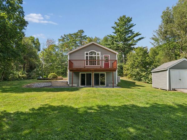 29 Tow Path Road , Gorham, ME 04038