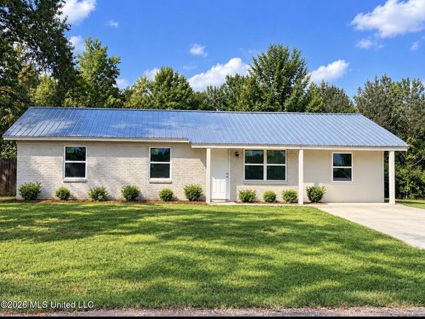 204 Perry Drive, Lyon, MS 38645