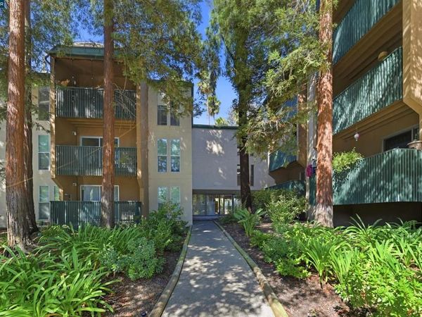 185 Sierra Dr, Unit 203, Walnut Creek, CA 94596