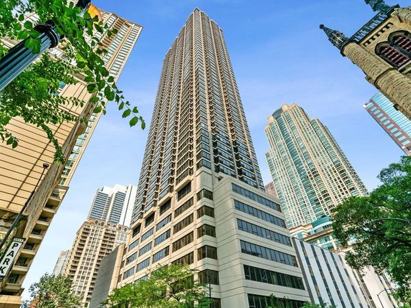 30 E Huron Street , Unit 2304, Chicago, IL 60611