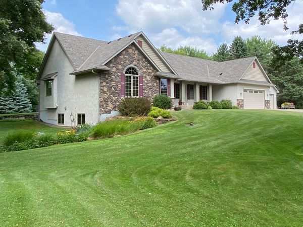 1118 25th Street NW, Buffalo, MN 55313