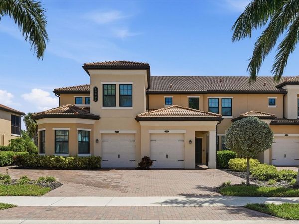 10047 CROOKED CREEK DRIVE , Unit 201, VENICE, FL 34293