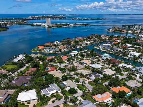 516 SPOONBILL WAY , SARASOTA, FL 34236