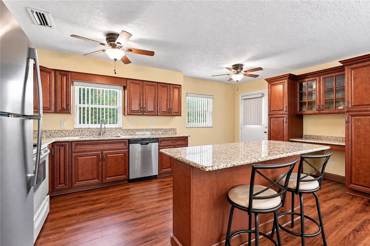 504 Fiat Avenue, Sebring, FL 33872 Photo
