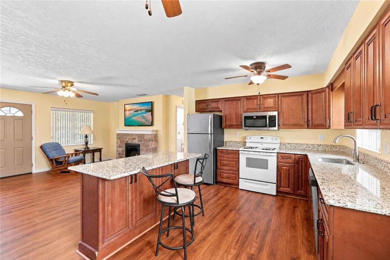 504 Fiat Avenue, Sebring, FL 33872 Photo