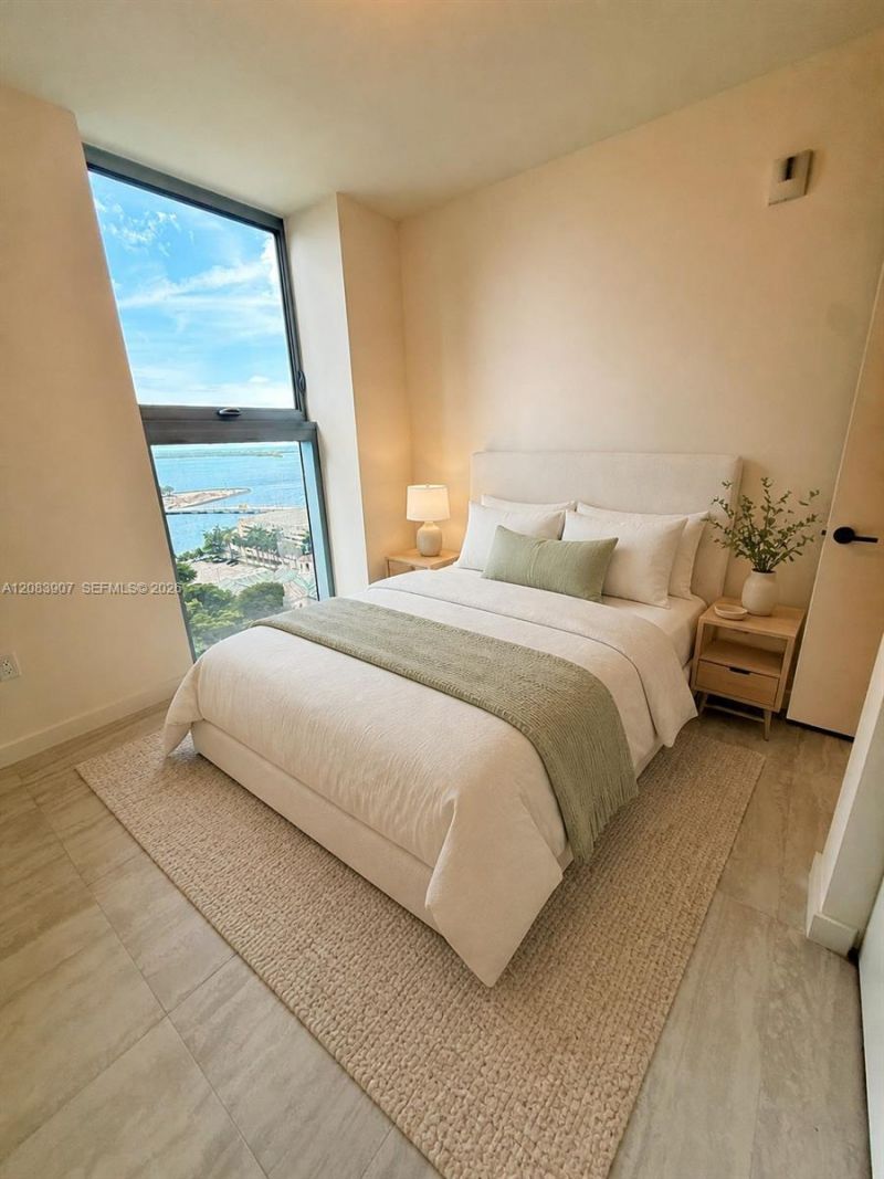 77 SE 5th St, Unit 2201, Miami, FL 33131 Photo