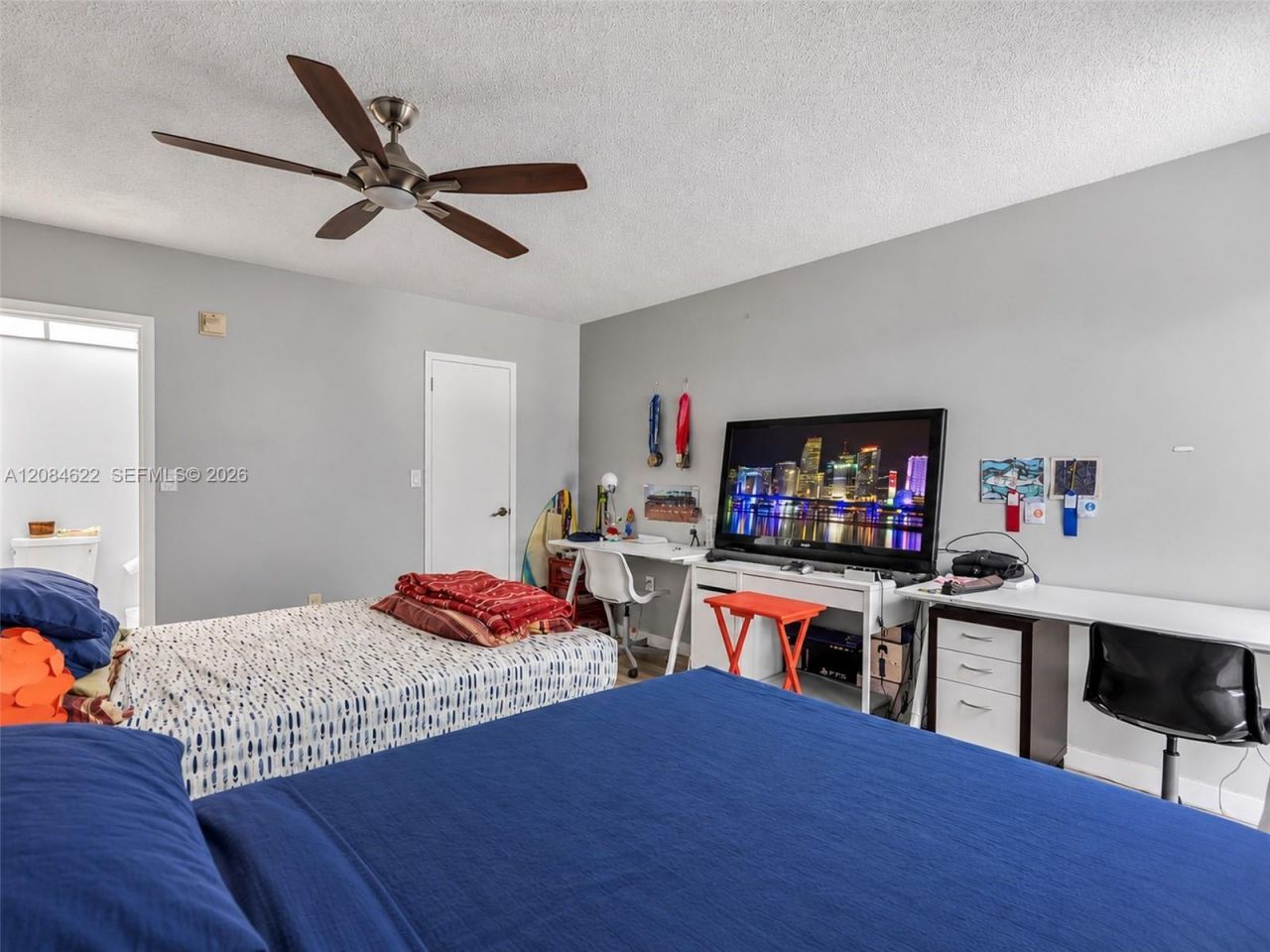 17620 Atlantic Blvd, Unit 315, Sunny Isles Beach, FL 33160 Photo