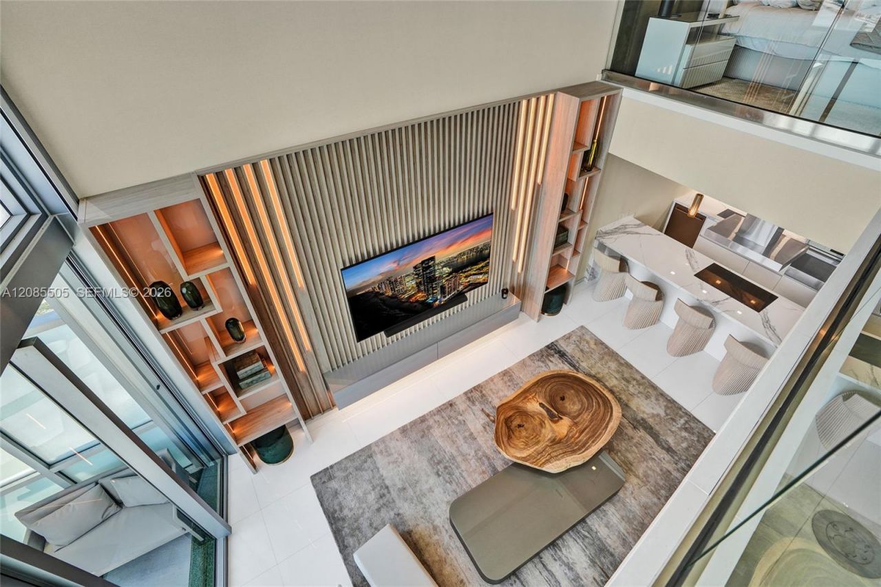 1100 Biscayne Blvd , Unit 6303, Miami, FL 33132 Photo