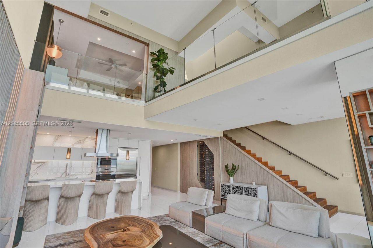 1100 Biscayne Blvd , Unit 6303, Miami, FL 33132 Photo