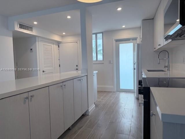 3000 Marcos Dr, Unit P305, Aventura, FL 33160 Photo