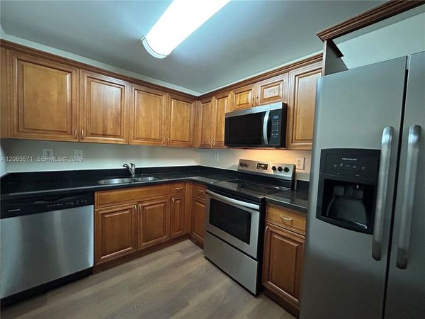 700 NW 214th St , Unit 116, Miami Gardens, FL 33169