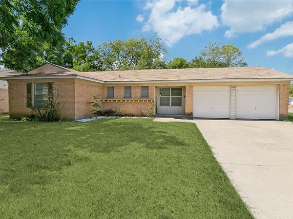 5133 Susan Lee Lane, North Richland Hills, TX 76180