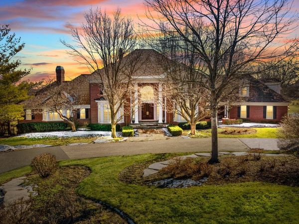 36W555 Stoneleat Road, St. Charles, IL 60175