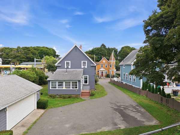 354 Essex, Swampscott, MA 01907