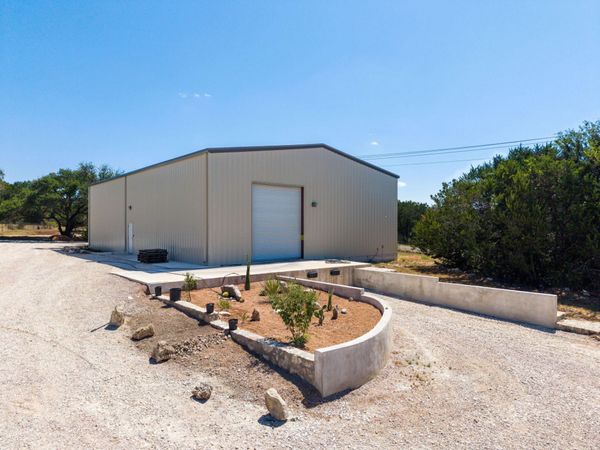748 County Road 209, Lampasas, TX 76550
