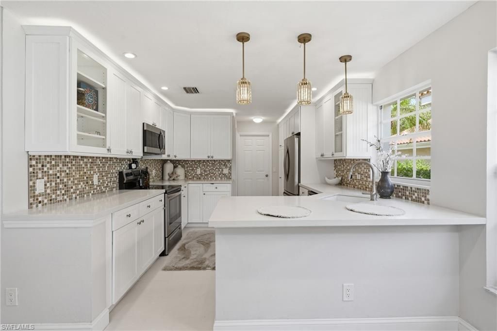 120 Napa Ridge Way , Naples, FL 34119 Photo