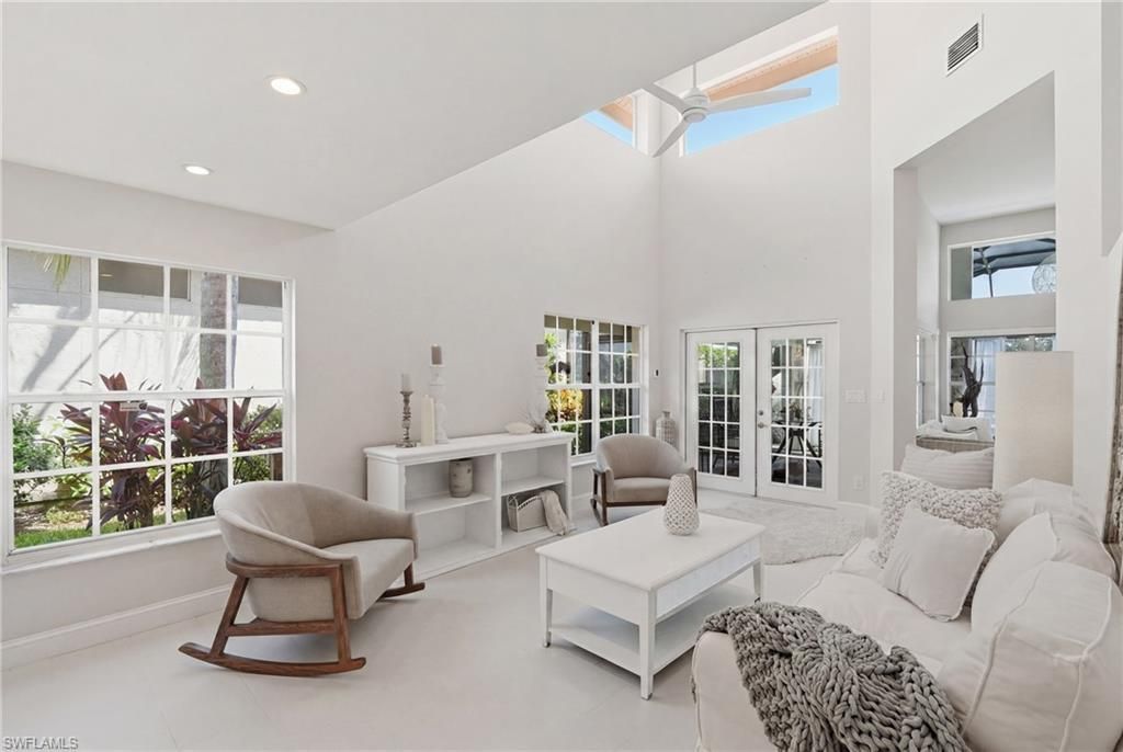120 Napa Ridge Way , Naples, FL 34119 Photo