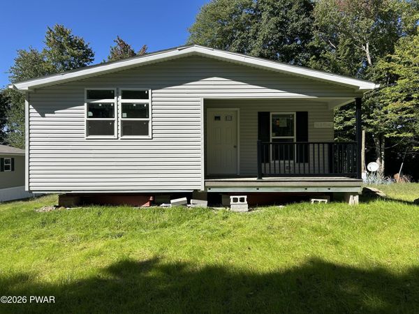 111 Rustic Road , Greentown, PA 18426