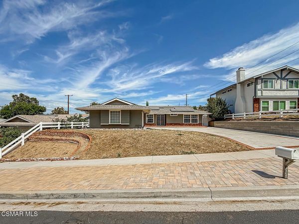 22671 Barcotta Drive, Saugus, CA 91350