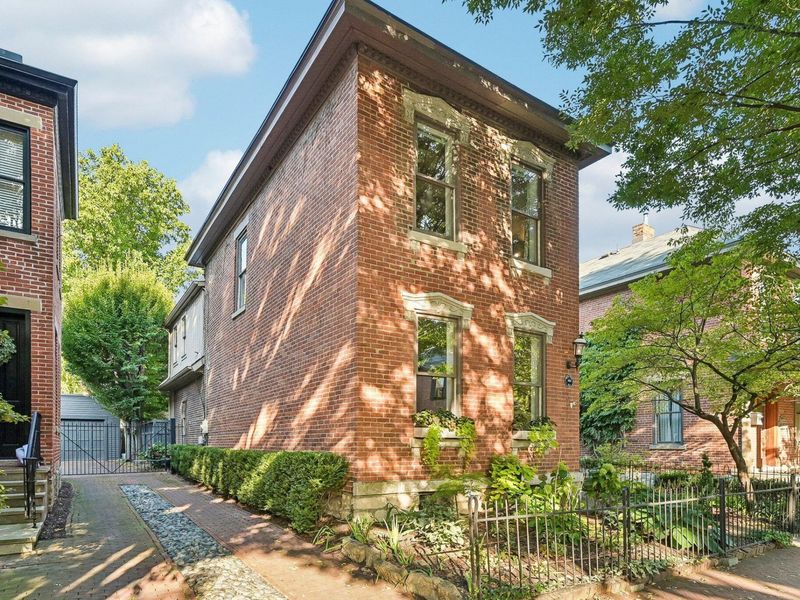 925 City Park Avenue, Columbus, OH 43206 Photo 2