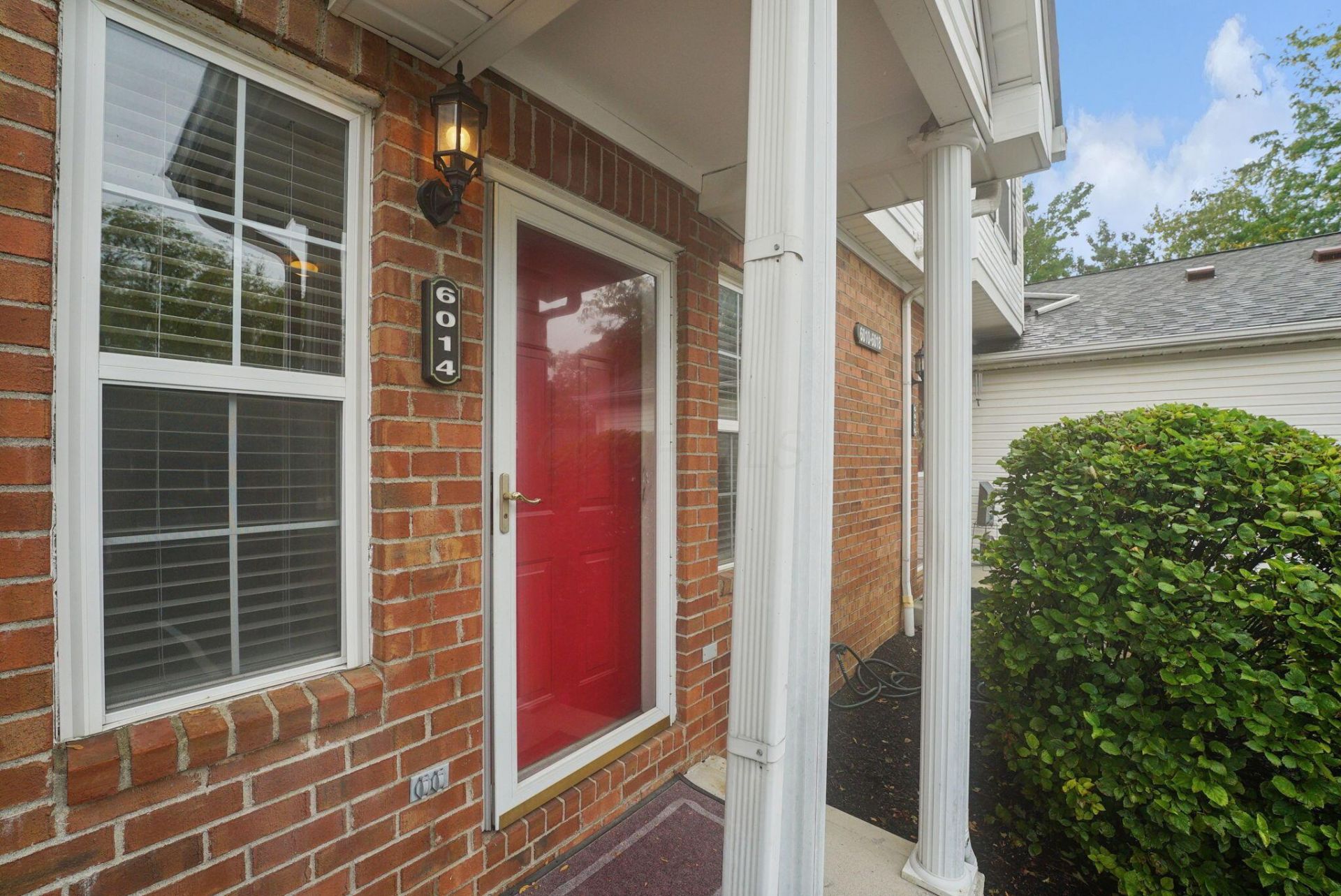 6014 Acropolis Way, Columbus, OH 43231 Main Photo