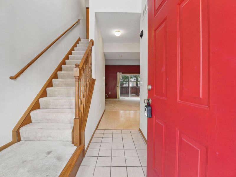 6014 Acropolis Way, Columbus, OH 43231 Photo 2