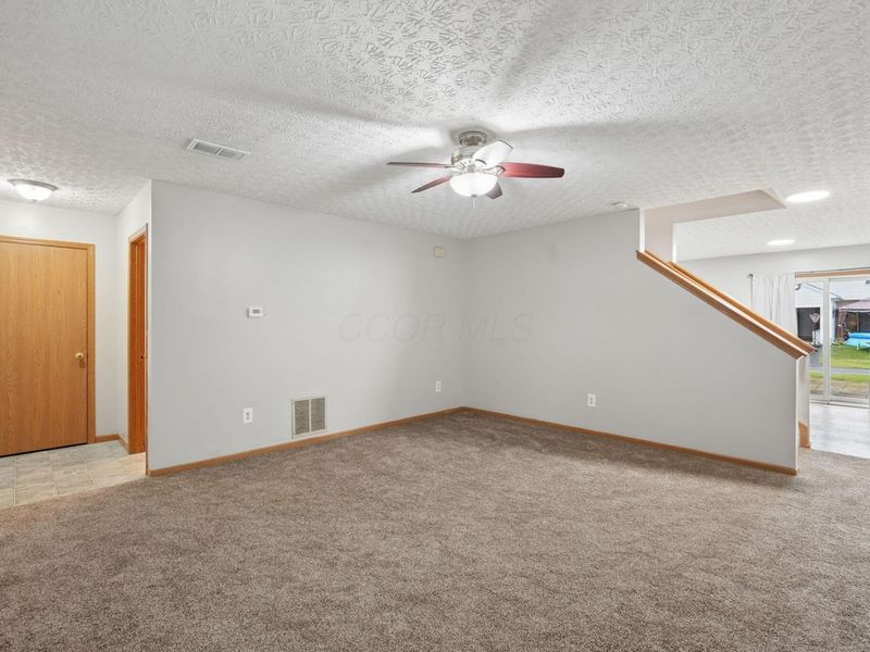 584 Star Spangled Place, Unit 105, Galloway, OH 43119 Photo 10