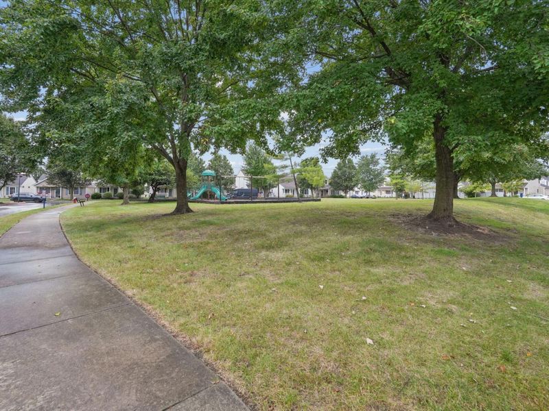 584 Star Spangled Place, Unit 105, Galloway, OH 43119 Photo 35