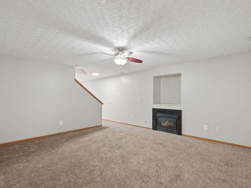 584 Star Spangled Place, Unit 105, Galloway, OH 43119 Photo 8