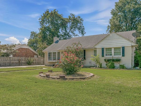 1005 W Adams Street, Blytheville, AR 72315