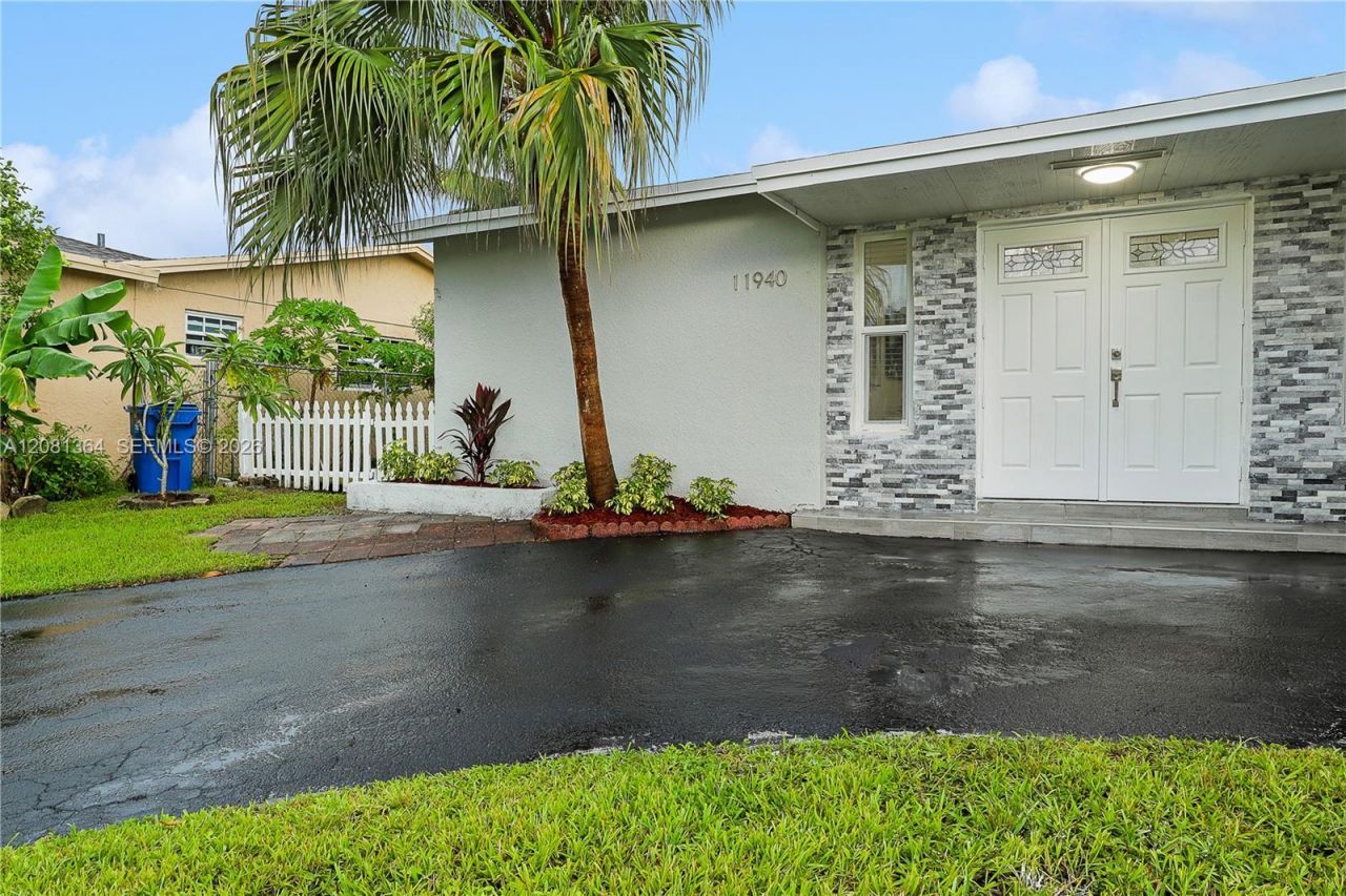 11940 NW 29th Mnr, Sunrise, FL 33323 Photo