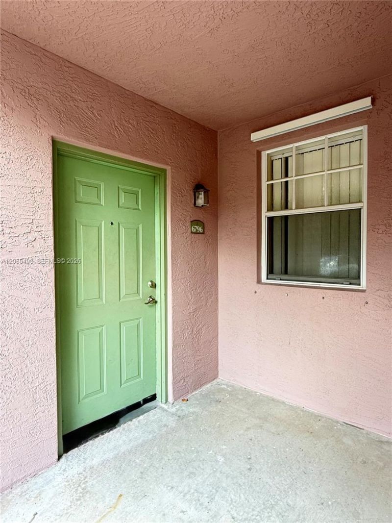 6796 W Sample Rd, Unit 6796, Coral Springs, FL 33067 Photo
