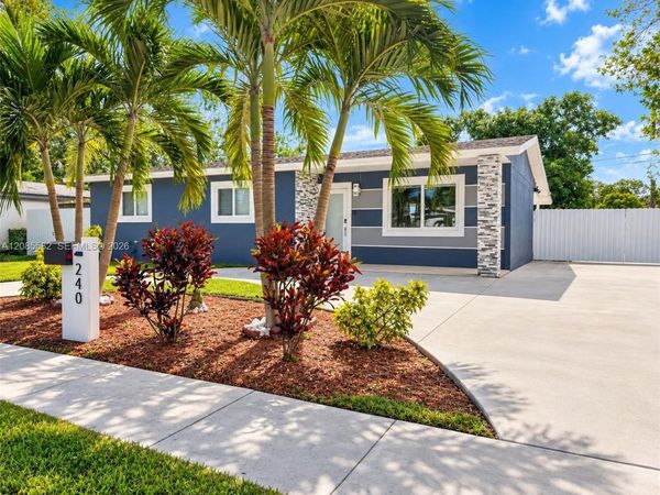 240 N 68th Ave , Hollywood, FL 33024
