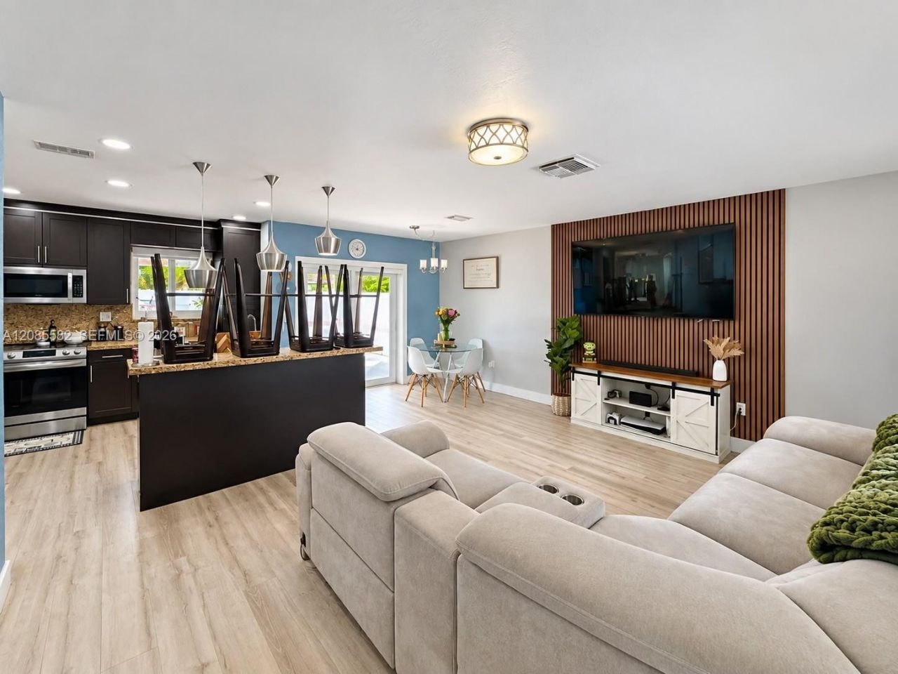 240 N 68th Ave, Hollywood, FL 33024 Photo