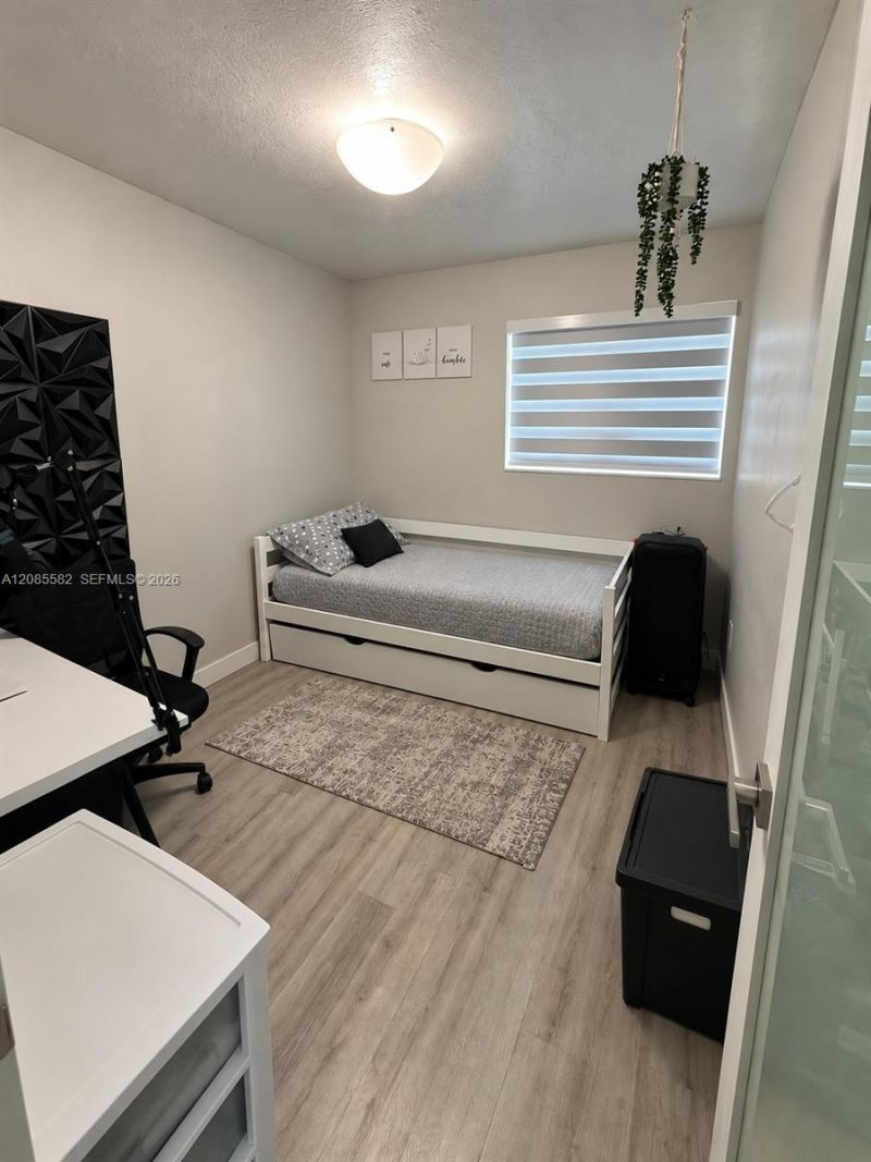 240 N 68th Ave, Hollywood, FL 33024 Photo