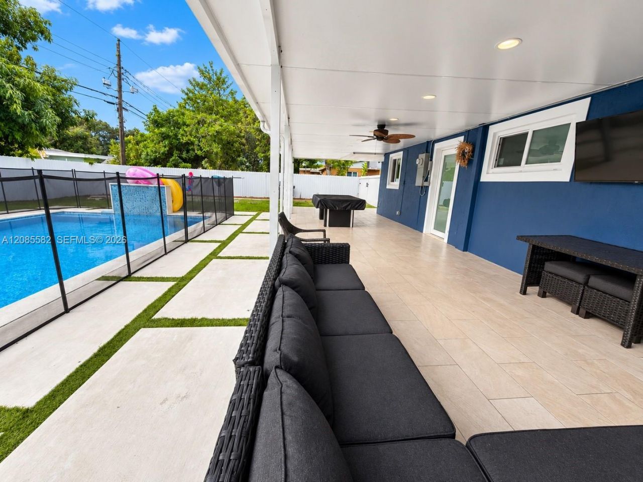 240 N 68th Ave, Hollywood, FL 33024 Photo