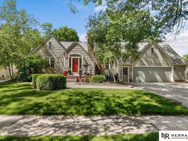 520 W 19th Street, Fremont, NE 68025