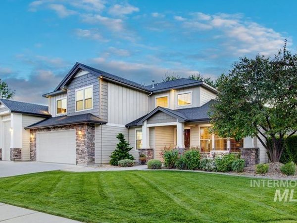 2603 N Hearthglow Ave, Eagle, ID 83616