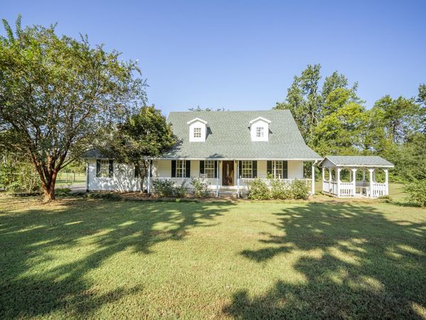 105 KATHERINE LN, Savannah, TN 38372