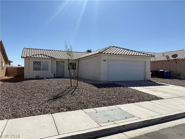 5502 Iberville Street , North Las Vegas, NV 89031