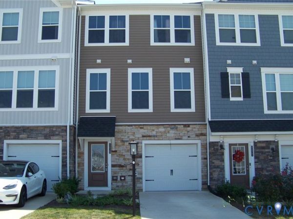 8829 Foxway Ridge Lane , Henrico, VA 23060