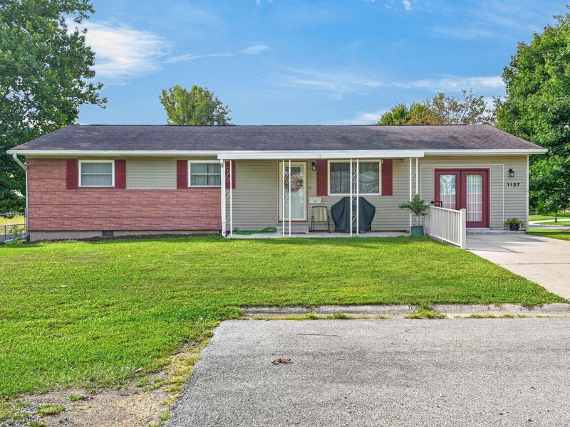 1137 Michigan Street, Bellefontaine, OH 43311 Photo 2
